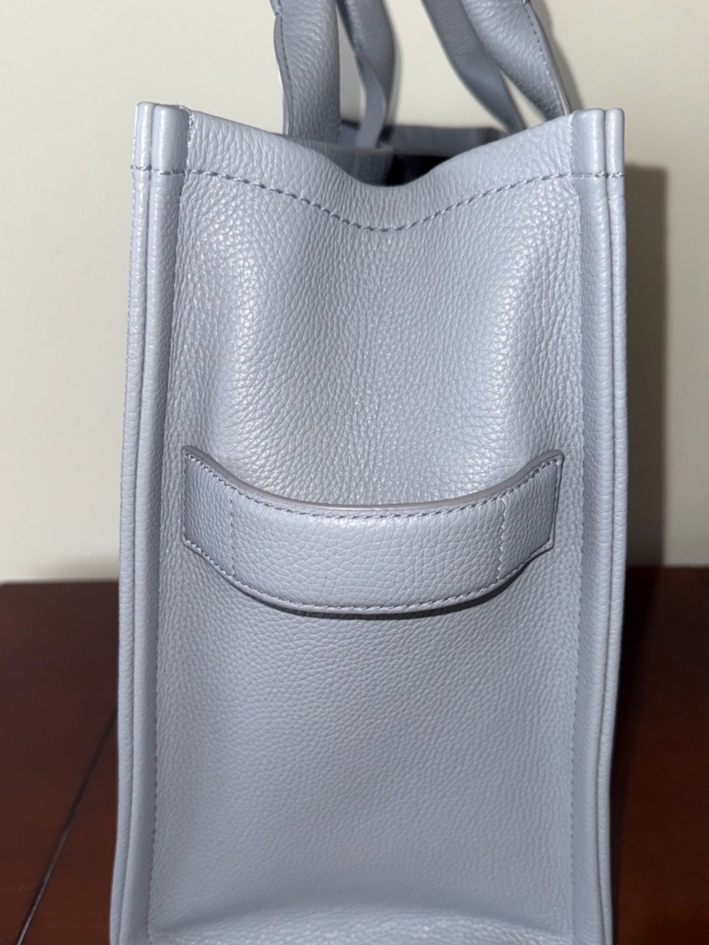 Marc Jacobs The Tote Bag - Large Leather Cement Gray - Picture 3 of 9